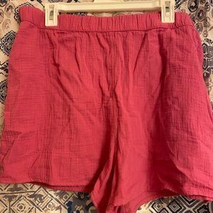 NWT Pink flow shorts